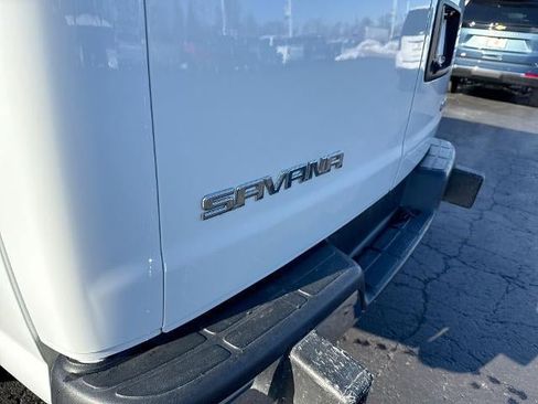 Certified 2023 GMC Savana 2500 Base w/ Driver Convenience Package image 26
