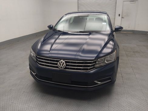 Used 2019 Volkswagen Passat 2.0T Wolfsburg w/ Wheels & Sunroof Package FWD image 15