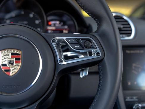 Certified 2025 Porsche 718 Cayman image 32