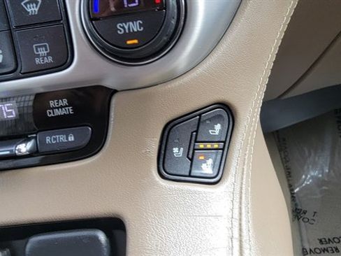 Used 2017 GMC Yukon SLT w/ Open Road Package image 38