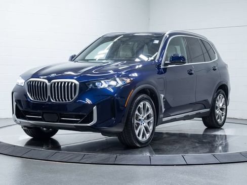 Used 2024 BMW X5 xDrive50e w/ Executive Package AWD/4WD image 6