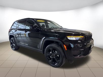 New 2025 Jeep Grand Cherokee Altitude