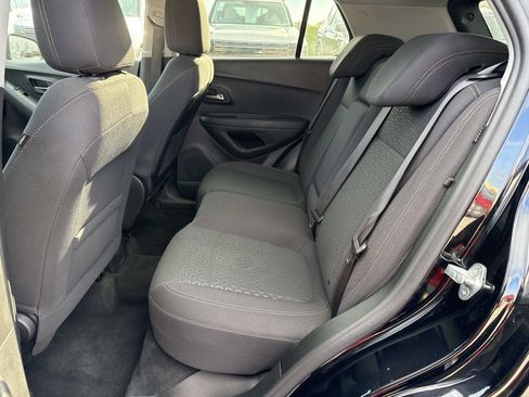 Used 2020 Chevrolet Trax LS w/ Tint and Cruise Package image 20