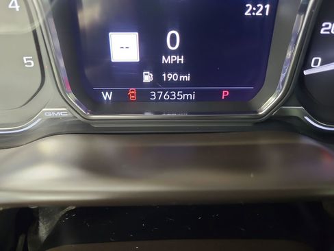 Used 2020 GMC Sierra 3500 Denali w/ Denali Ultimate Package image 11