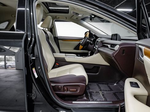 Used 2019 Lexus RX 350 FWD w/ Premium Package image 44