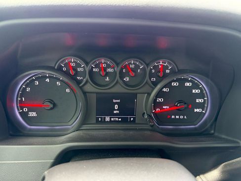 Used 2024 GMC Sierra 3500 Pro AWD/4WD image 10