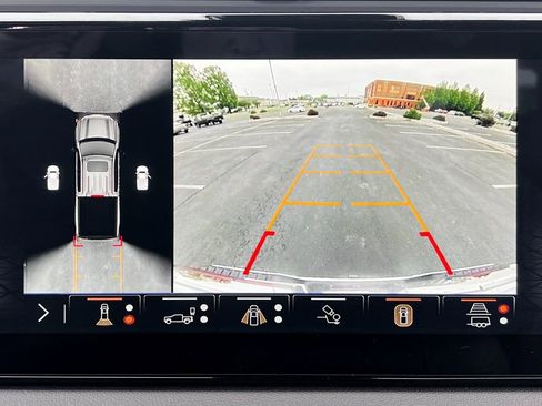 Used 2024 GMC Sierra 1500 AT4 w/ Technology Package image 13