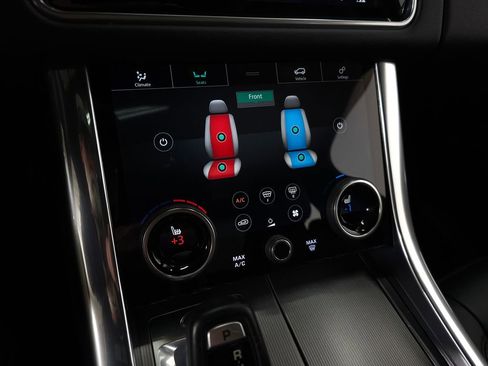 Used 2018 Land Rover Range Rover Sport HSE image 34