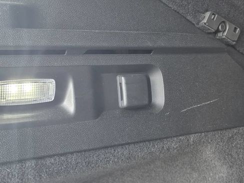 Used 2023 Buick Envision Avenir FWD image 33