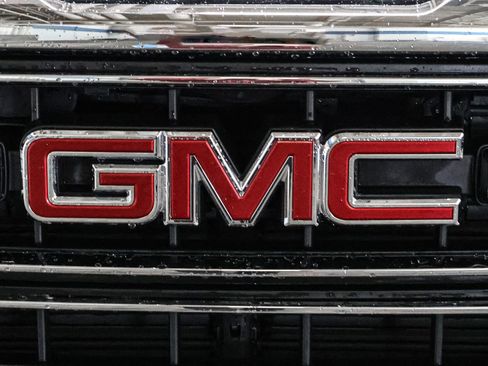 Used 2018 GMC Sierra 1500 SLE image 14