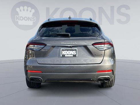 Used 2022 Maserati Levante GT image 5