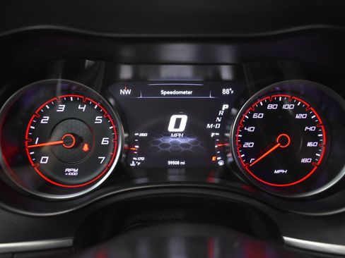 Used 2019 Dodge Charger Scat Pack RWD image 30