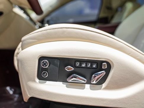 Used 2022 Bentley Flying Spur V8 AWD/4WD image 40