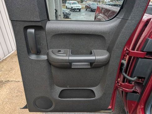 Used 2013 GMC Sierra 1500 SLE w/ Power Tech Package image 16