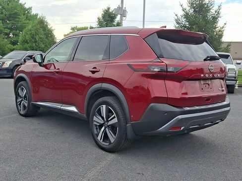 Certified 2023 Nissan Rogue SL w/ SL Premium Package AWD/4WD image 4