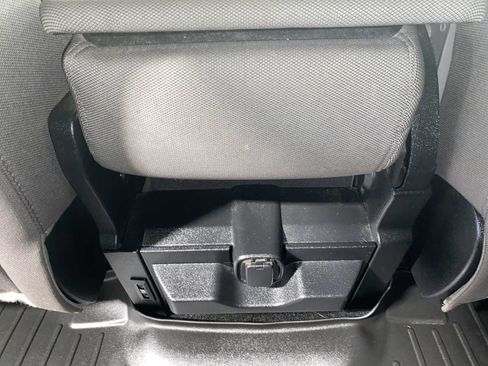Used 2018 Ford F150 XLT AWD/4WD image 25