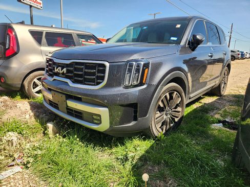 Used 2023 Kia Telluride SX Prestige image 4