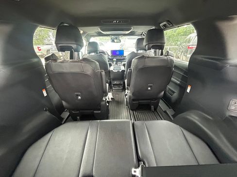 Certified 2025 Toyota Sienna XSE w/ XSE Premium Package AWD/4WD image 16