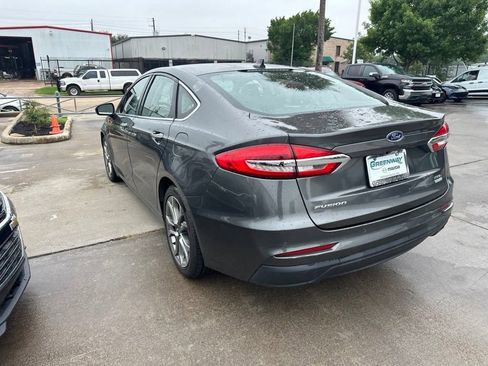 Used 2020 Ford Fusion SEL FWD image 7