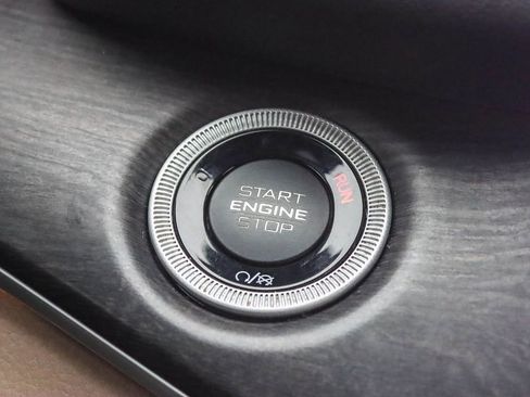 Used 2023 Jeep Grand Cherokee 4WD 4xe image 29