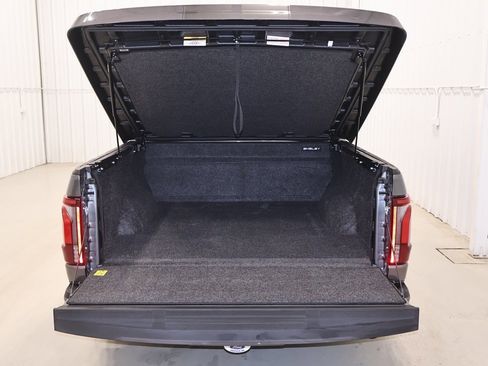 Used 2025 Ford F150 Lariat w/ Equipment Group 502A High image 40