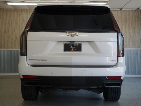 Used 2021 Cadillac Escalade Sport Platinum AWD/4WD image 9
