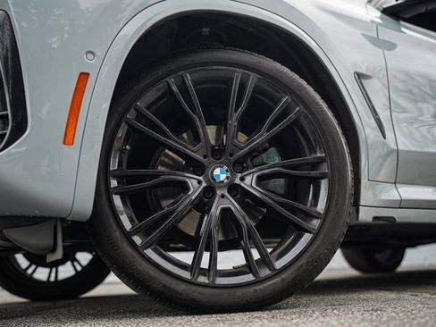 Used 2023 BMW X4 xDrive30i w/ M Sport Package image 18