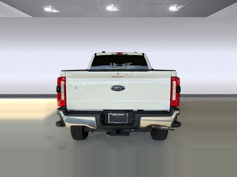 Certified 2025 Ford F250 Lariat w/ Lariat Ultimate Package AWD/4WD image 10