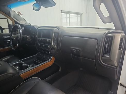 Used 2017 Chevrolet Silverado 2500 High Country w/ Duramax Plus Package AWD/4WD image 25