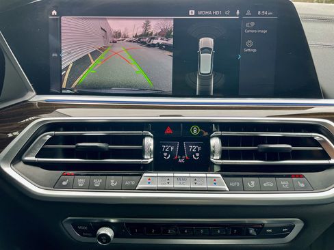 Used 2021 BMW X5 xDrive45e image 28