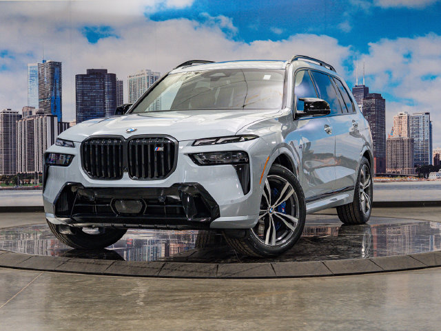 Used 2026 BMW X7 M60i w/ M Sport Professional Package AWD/4WD image 2
