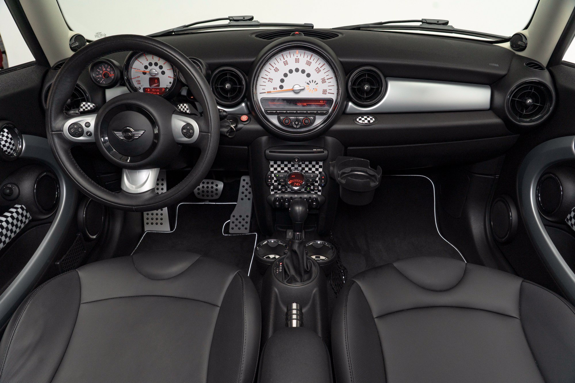Used 2013 MINI Cooper S FWD image 2
