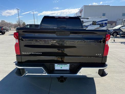 Used 2021 Chevrolet Silverado 1500 LTZ w/ LTZ Premium Package image 4