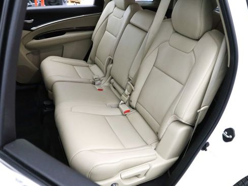 Certified 2017 Acura MDX SH-AWD w/ Technology Package image 9