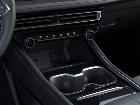 New 2026 Chevrolet Traverse LT w/ Enhanced Driving Package FWD image 23
