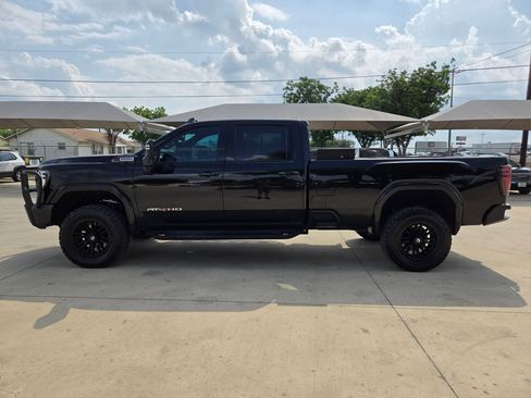 Certified 2024 GMC Sierra 2500 AT4 w/ Technology Package AWD/4WD image 4
