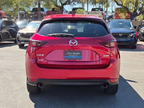 Used 2018 MAZDA CX-5 Touring w/ Preferred Equipment Package FWD image 4