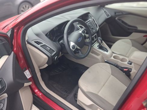 Used 2012 Ford Focus SE FWD image 8