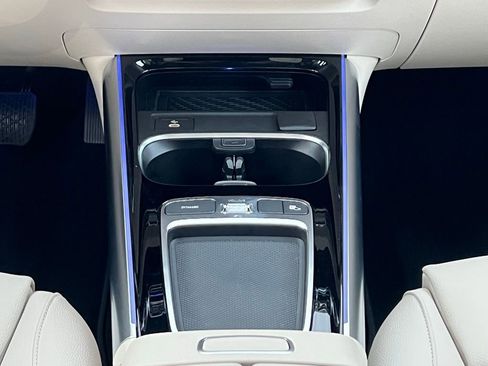 Certified 2025 Mercedes-Benz GLA 250 4MATIC image 21