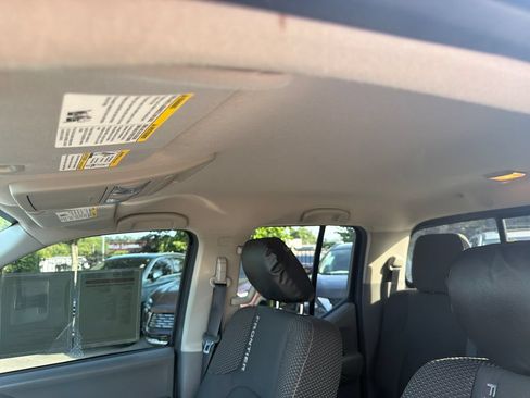 Used 2017 Nissan Frontier Desert Runner RWD image 21