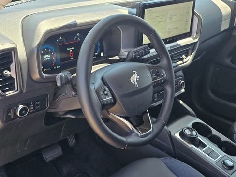 Used 2025 Ford Bronco Sport Outer Banks w/ Outer Banks Tech Package+ AWD/4WD image 7