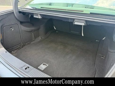 Used 2016 Mercedes-Benz E 350 Sedan image 19