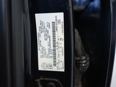 Used 2019 Ford F150 Lariat w/ Equipment Group 502A Luxury AWD/4WD image 28