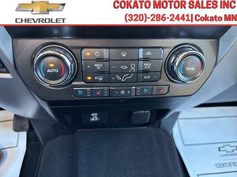 Used 2020 Ford F350 Lariat w/ Chrome Package image 21