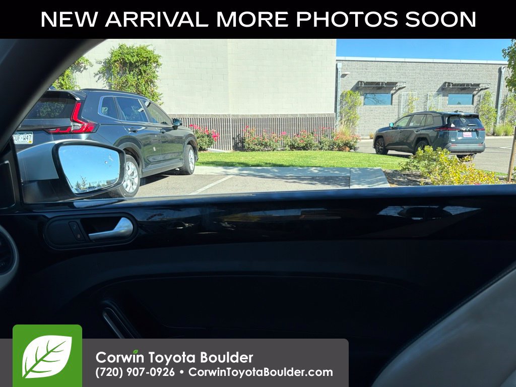 Used 2019 Volkswagen Beetle 2.0T Final Edition SEL FWD image 14