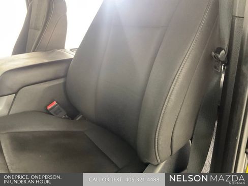 Used 2019 Ford F150 XLT w/ Equipment Group 302A Luxury AWD/4WD image 24