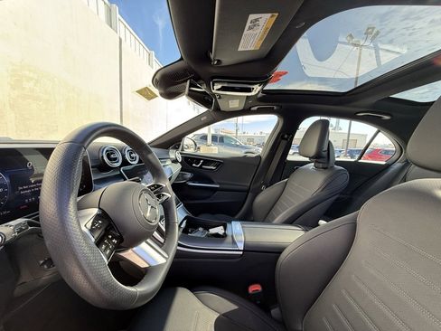 Used 2025 Mercedes-Benz C 300 C 300 image 5