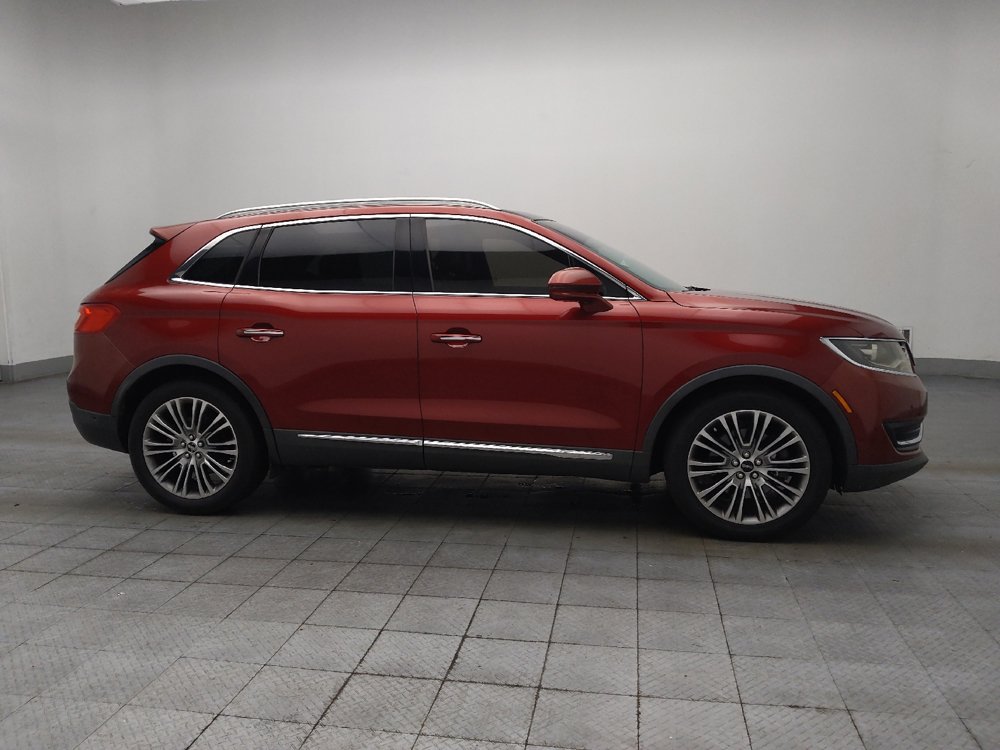Used 2016 Lincoln MKX Reserve w/ Technology Package FWD image 11