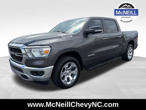 Used 2019 RAM 1500 Big Horn AWD/4WD image 3