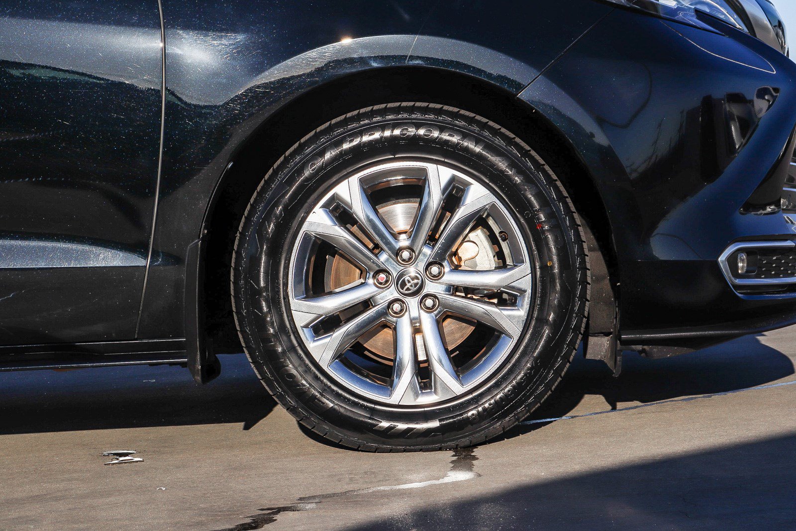 Certified 2024 Toyota Sienna Platinum AWD/4WD image 7